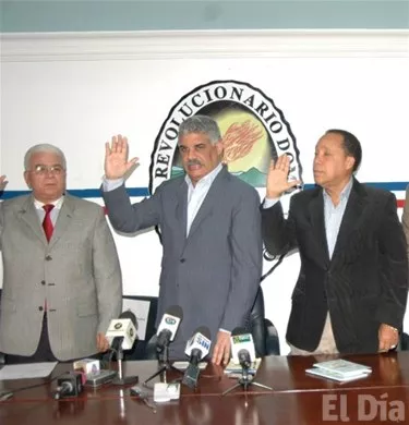 http://eldia.com.do/image/article/7/460×390/0/7E0A2B11-04FF-45E6-B11D-4014666D0487.jpeg