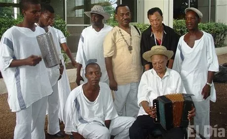 http://eldia.com.do/image/article/7/460×390/0/803B7173-94A5-49DB-915C-5A20C4C3A37A.jpeg