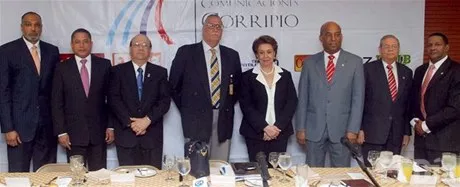 http://eldia.com.do/image/article/7/460×390/0/A2A5D236-0BA6-46CC-A7C1-D5D062C2C4E6.jpeg