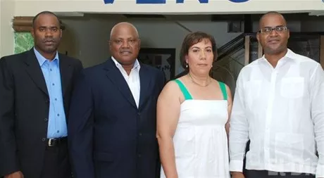 http://eldia.com.do/image/article/7/460×390/0/A6AC44F8-040B-417F-B79E-9AA9AB68A50C.jpeg