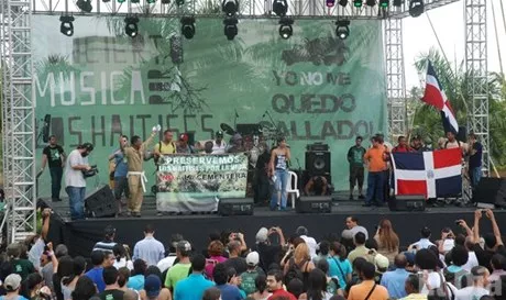 http://eldia.com.do/image/article/7/460×390/0/B5D3552A-1B9F-4F4E-8830-724E1654176A.jpeg