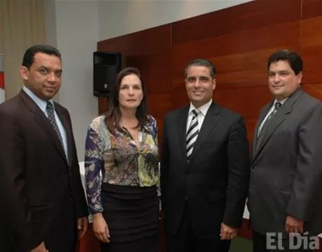 http://eldia.com.do/image/article/5/460×390/0/BAC7061A-C5CF-49B3-947D-873F525F1CF1.jpeg