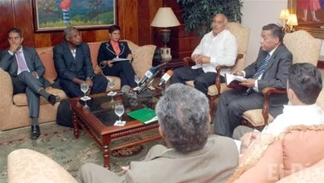 http://eldia.com.do/image/article/5/460×390/0/C33478C2-5C5B-4FB8-AE8B-511F4190CF10.jpeg