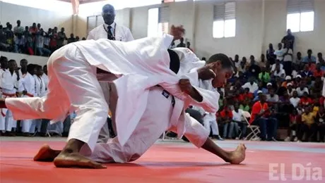 http://eldia.com.do/image/article/5/460×390/0/C4CA8C08-94F8-4834-A23A-87B1D574E875.jpeg