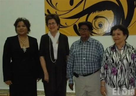 http://eldia.com.do/image/article/6/460×390/0/D8E39337-CF1D-4F0E-921B-6EB80DEE2E9B.jpeg