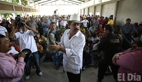 http://eldia.com.do/image/article/7/460×390/0/DD2E7F70-2D87-4221-B2D7-2C13B97C10B7.jpeg
