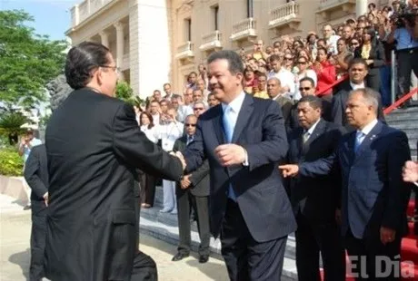 http://eldia.com.do/image/article/6/460×390/0/FB2162A9-74EC-4A6E-943F-5152C22A837D.jpeg