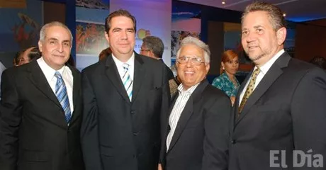 http://eldia.com.do/image/article/8/460×390/0/04C90256-5557-42EF-9182-A9C6771FBA2E.jpeg