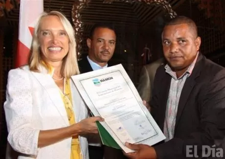 http://eldia.com.do/image/article/8/460×390/0/12175493-07E1-4B37-8A53-D3589AF0E837.jpeg
