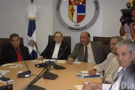 http://eldia.com.do/image/article/8/460×390/0/3D4548F5-C7BD-4C2E-887D-FD5E5B4F820B.jpeg
