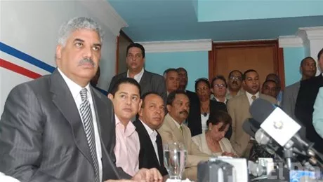 http://eldia.com.do/image/article/8/460×390/0/3F02BD65-F37F-47AB-B689-FDD6CC6C24EC.jpeg