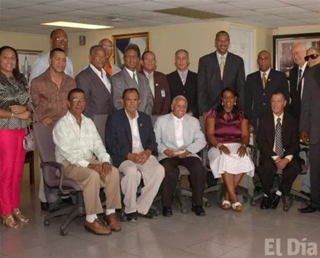 http://eldia.com.do/image/article/8/460×390/0/513ED0FA-3F0C-4977-9914-58E676D0E87B.jpeg