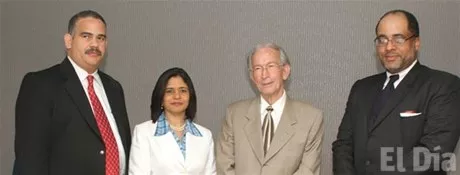 http://eldia.com.do/image/article/8/460×390/0/533AEC6F-14B4-4461-8542-D811C7FBB06D.jpeg