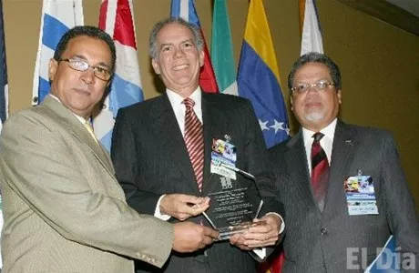 http://eldia.com.do/image/article/9/460×390/0/5689A04A-6CE1-483A-899C-A8146D53B2EB.jpeg