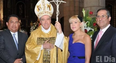 http://eldia.com.do/image/article/8/460×390/0/5F365316-AC8E-4701-A99D-973A76423DDF.jpeg