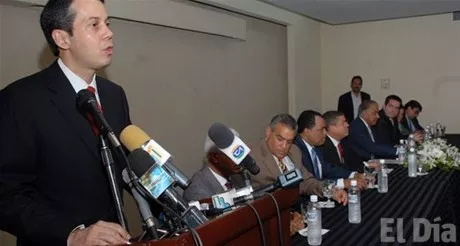 http://eldia.com.do/image/article/8/460×390/0/7F978511-45FD-403B-86DD-1F7B6D20D76B.jpeg