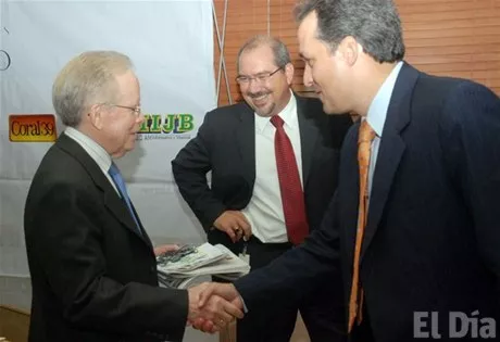 http://eldia.com.do/image/article/9/460×390/0/814A5DA3-AB40-4B9F-8951-1ACE5905D182.jpeg