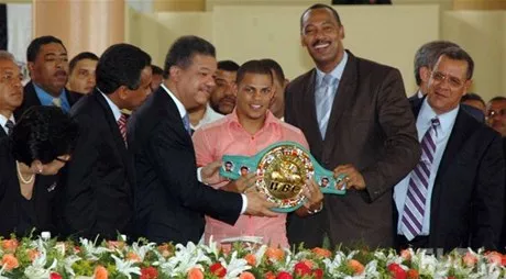 http://eldia.com.do/image/article/8/460×390/0/93BA3DB8-2078-48BA-9FDE-3D584E59AB75.jpeg