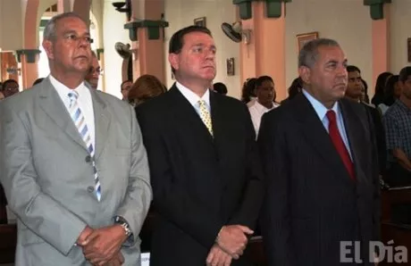 http://eldia.com.do/image/article/9/460×390/0/9B2BB3A4-24A9-4E46-BADE-8802AE5EE364.jpeg