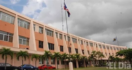 http://eldia.com.do/image/article/8/460×390/0/B2BA4586-93BD-4BAF-ACA7-CBFF177E0D7C.jpeg