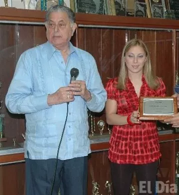 http://eldia.com.do/image/article/8/460×390/0/B9E4D4B8-858B-4EFF-874A-554575456157.jpeg