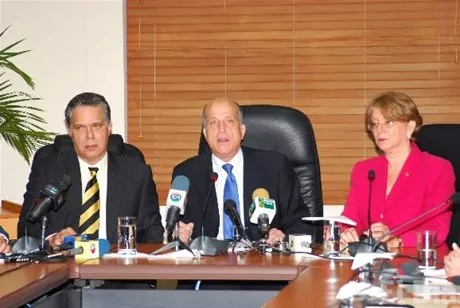 http://eldia.com.do/image/article/8/460×390/0/EDBC9C70-3CA7-493E-BCA7-B554A29ADBF4.jpeg