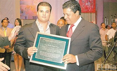 http://eldia.com.do/image/article/11/460×390/0/3C853297-6175-4EE8-AE97-6805F4758DC0.jpeg