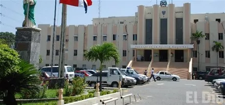 http://eldia.com.do/image/article/11/460×390/0/4A935B8F-ADB8-44C2-AD35-3F0924F4E805.jpeg