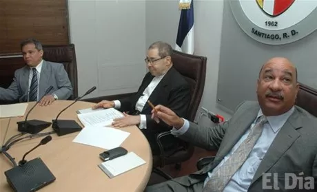 http://eldia.com.do/image/article/10/460×390/0/53F01230-5DF0-4728-BB89-87ABD1D88702.jpeg