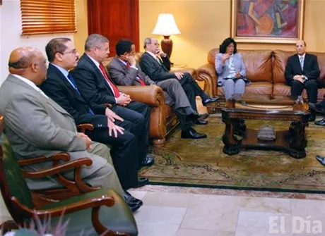 http://eldia.com.do/image/article/11/460×390/0/540457F2-DFB1-4288-ADD3-C337D8C8962E.jpeg