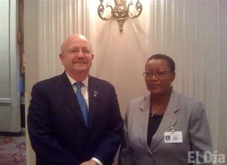 http://eldia.com.do/image/article/11/460×390/0/5A1F09D5-2A22-4DA4-88E3-6CDC604812E0.jpeg