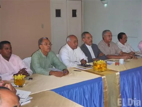 http://eldia.com.do/image/article/10/460×390/0/66B08319-E5B9-4D1B-B397-AA4CA929CB8F.jpeg