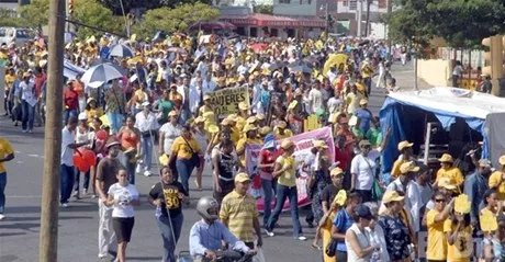 http://eldia.com.do/image/article/10/460×390/0/7D79A798-04ED-446B-8677-8712F12DDECB.jpeg
