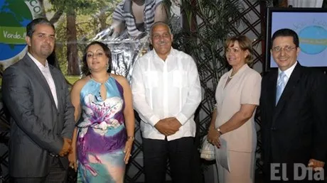 http://eldia.com.do/image/article/11/460×390/0/93EBCC36-1FBA-4F93-BDCE-078D3D69E45A.jpeg