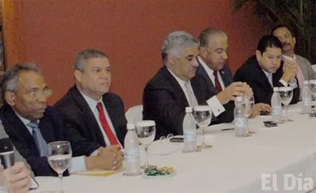 http://eldia.com.do/image/article/11/460×390/0/97FE2239-7079-4CA6-AF99-05DF95D509F0.jpeg