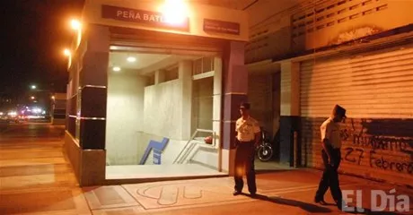 http://eldia.com.do/image/article/10/460×390/0/9A8B70B5-72D0-4CF2-B864-7F4C78FF718B.jpeg