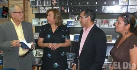 http://eldia.com.do/image/article/10/460×390/0/9B88411C-B1E8-460B-A382-941E48D90BCF.jpeg