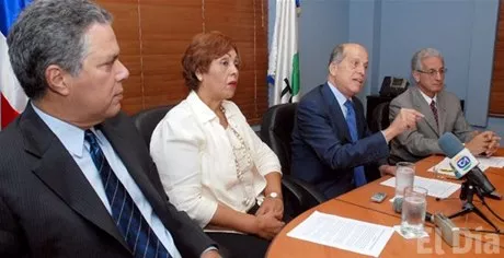 http://eldia.com.do/image/article/10/460×390/0/9C68866C-EE8D-4120-A97E-E0ED0DE74867.jpeg