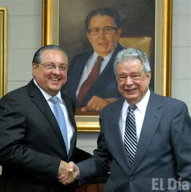 http://eldia.com.do/image/article/10/460×390/0/9DC8D805-C73A-4C39-B409-71CB8B77EF96.jpeg