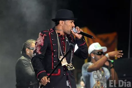 http://eldia.com.do/image/article/11/460×390/0/C5CC8920-A948-44BE-98E6-BEED26822914.jpeg