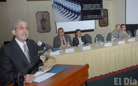 http://eldia.com.do/image/article/10/460×390/0/C81BE99A-30BF-49E4-9388-ECDF245E3E71.jpeg