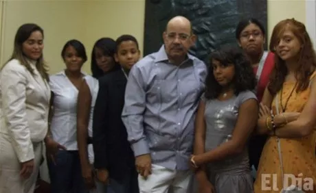 http://eldia.com.do/image/article/10/460×390/0/D318D669-D19D-4171-B7E4-25CBDDF6EDAB.jpeg