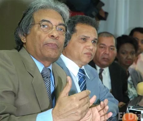 http://eldia.com.do/image/article/12/460×390/0/079D2014-17B7-4D79-B2C5-BFC7E667E442.jpeg