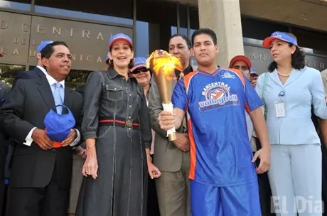 http://eldia.com.do/image/article/12/460×390/0/14723979-499F-4028-86AB-B9BB976457C8.jpeg
