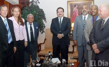 http://eldia.com.do/image/article/12/460×390/0/18259B4D-F0A3-4FB5-B355-778230CB401B.jpeg
