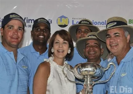 http://eldia.com.do/image/article/12/460×390/0/1EFB9B01-C246-4AB9-97C5-AFB5779523AF.jpeg