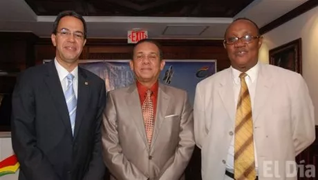 http://eldia.com.do/image/article/12/460×390/0/2B462BF8-28A5-4003-8615-8C4275A096FF.jpeg