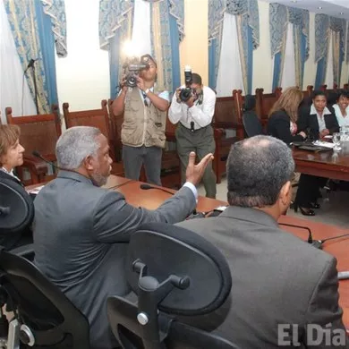 http://eldia.com.do/image/article/12/460×390/0/2C77A044-BBE8-46A8-83FB-CF2294360764.jpeg