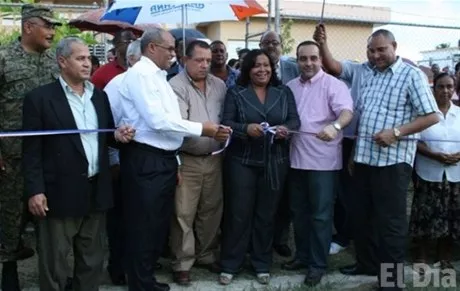 http://eldia.com.do/image/article/13/460×390/0/38D186A4-B425-4480-B1E5-6E051C86E208.jpeg