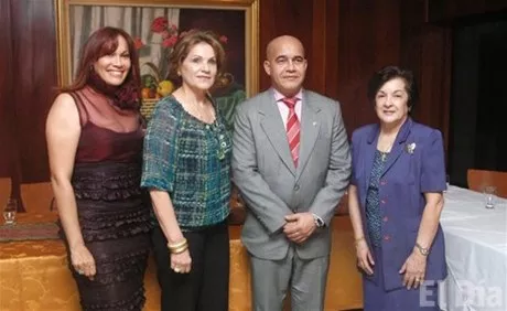 http://eldia.com.do/image/article/12/460×390/0/4EDD55EC-E948-4A21-B65D-429AAB1E849E.jpeg